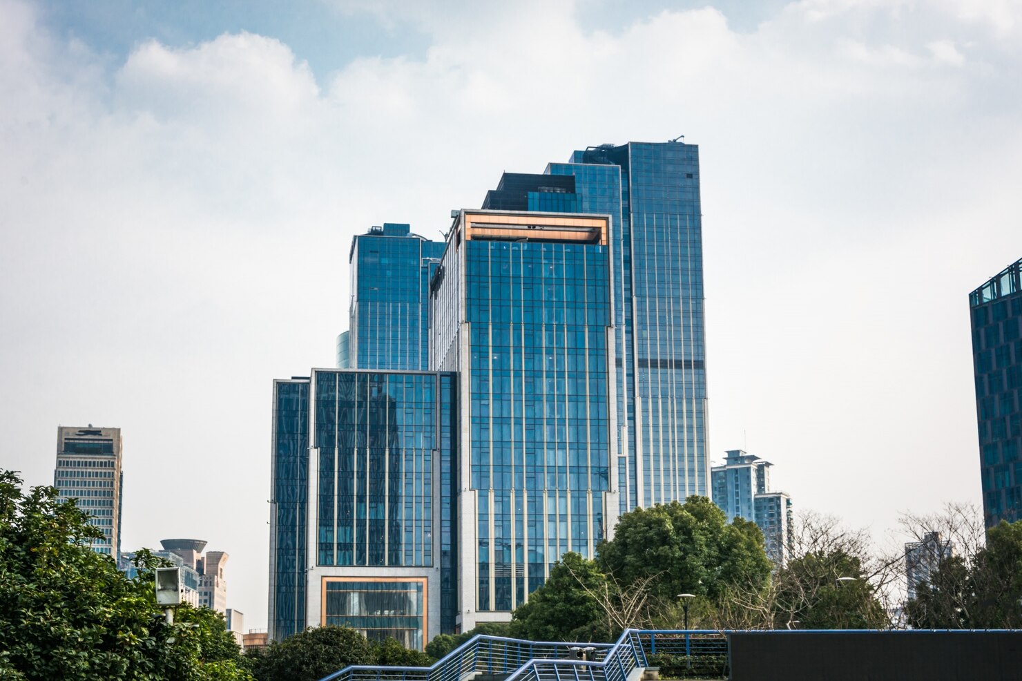 Iso Star Global Corporate Image